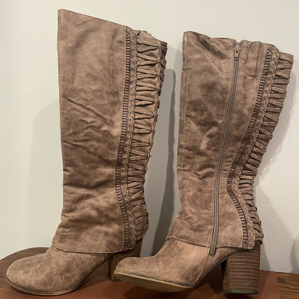 Fergalicious Tan Leather Knee-High Boots Women’s Size 8